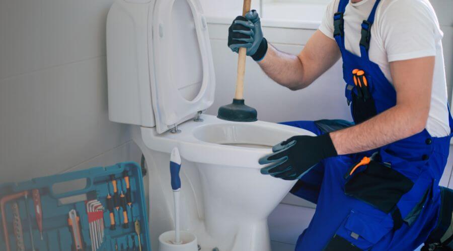 Professional bathroom faucet installation in Vidor, TX